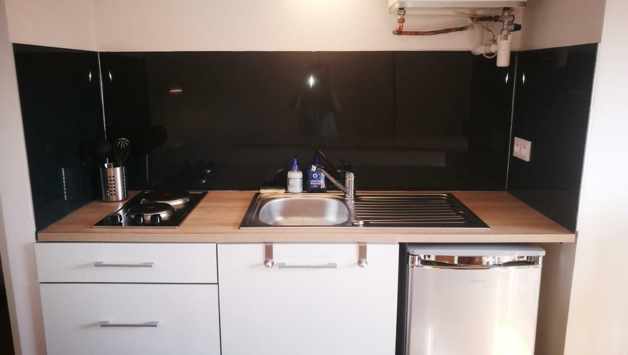 Appartement Studio avec balcon au pied du Rocher d'Aiguilhe à Le Puy-en-Velay Extérieur photo
